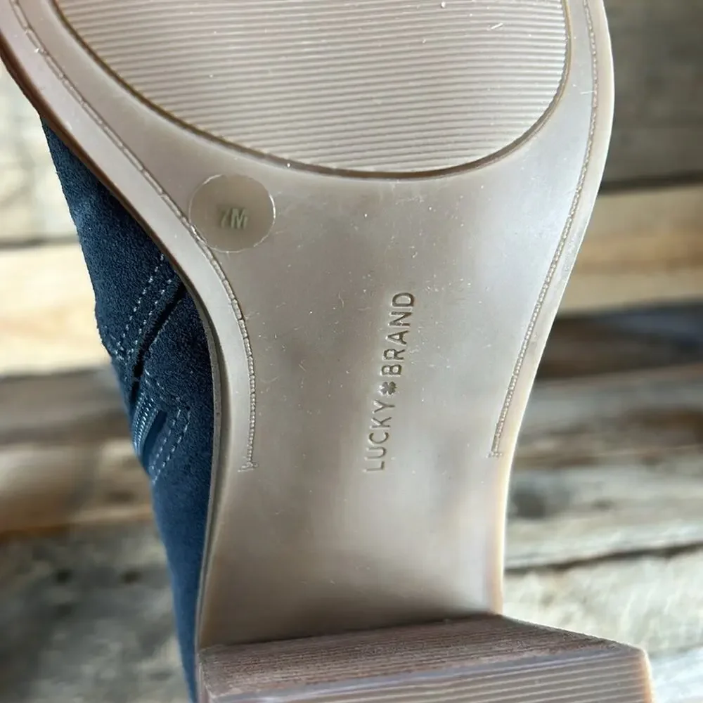 Lucky Brand packaged size closet